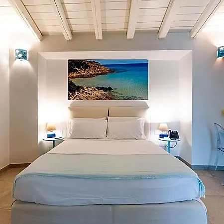 Oasi Blu Sardinia מלון