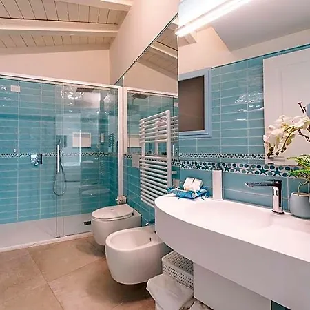 Oasi Blu Sardinia מלון פולה
