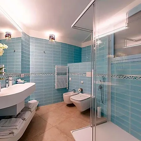 מלון Oasi Blu Sardinia *